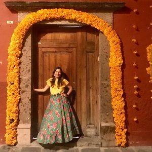 Meet your Posher, Josefina